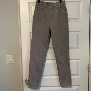 old navy khaki OG straight size 6 tall